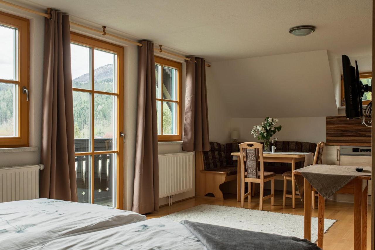 Haus Enzian Apartment Hinterstoder Exterior foto