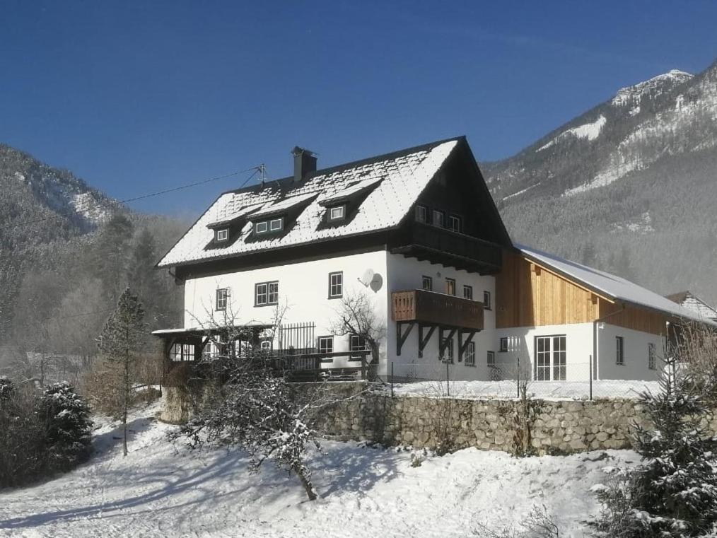 Haus Enzian Apartment Hinterstoder Exterior foto